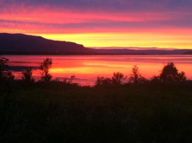 Fjordutsikten Motell & Camping As Lakselv Esterno foto