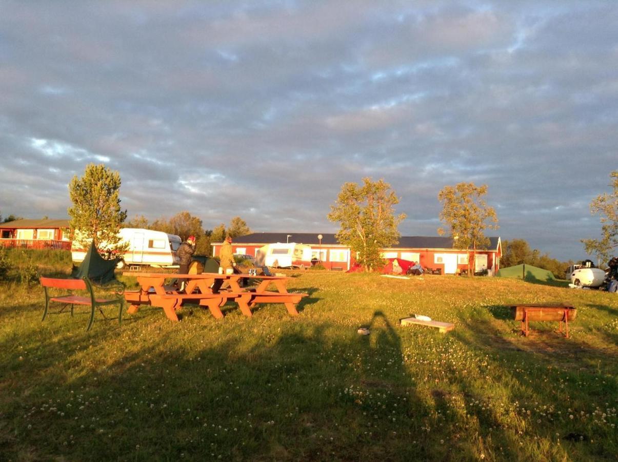 Fjordutsikten Motell & Camping As Lakselv Esterno foto